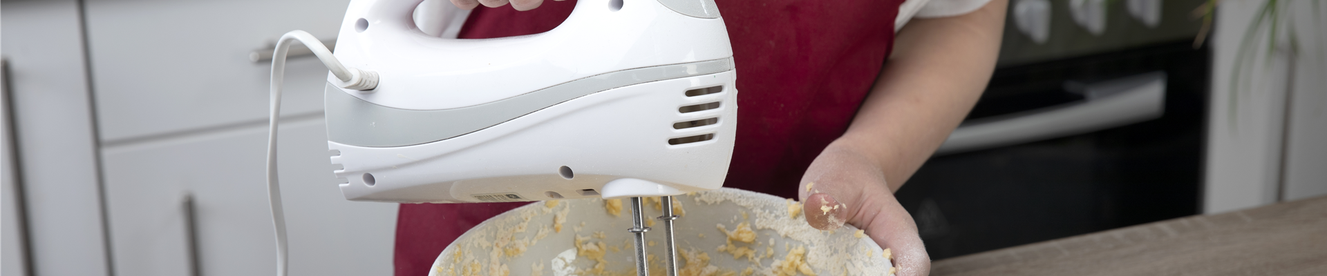 Pflaumenkuchen - Zutaten rühren