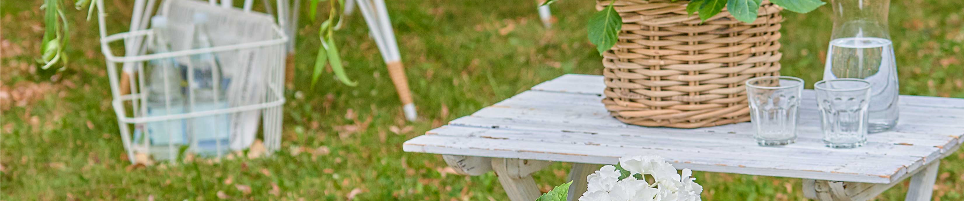 SCHATTIGES PLÄTZCHEN! GENIESSE DIE BLÜTENPRACHT. 